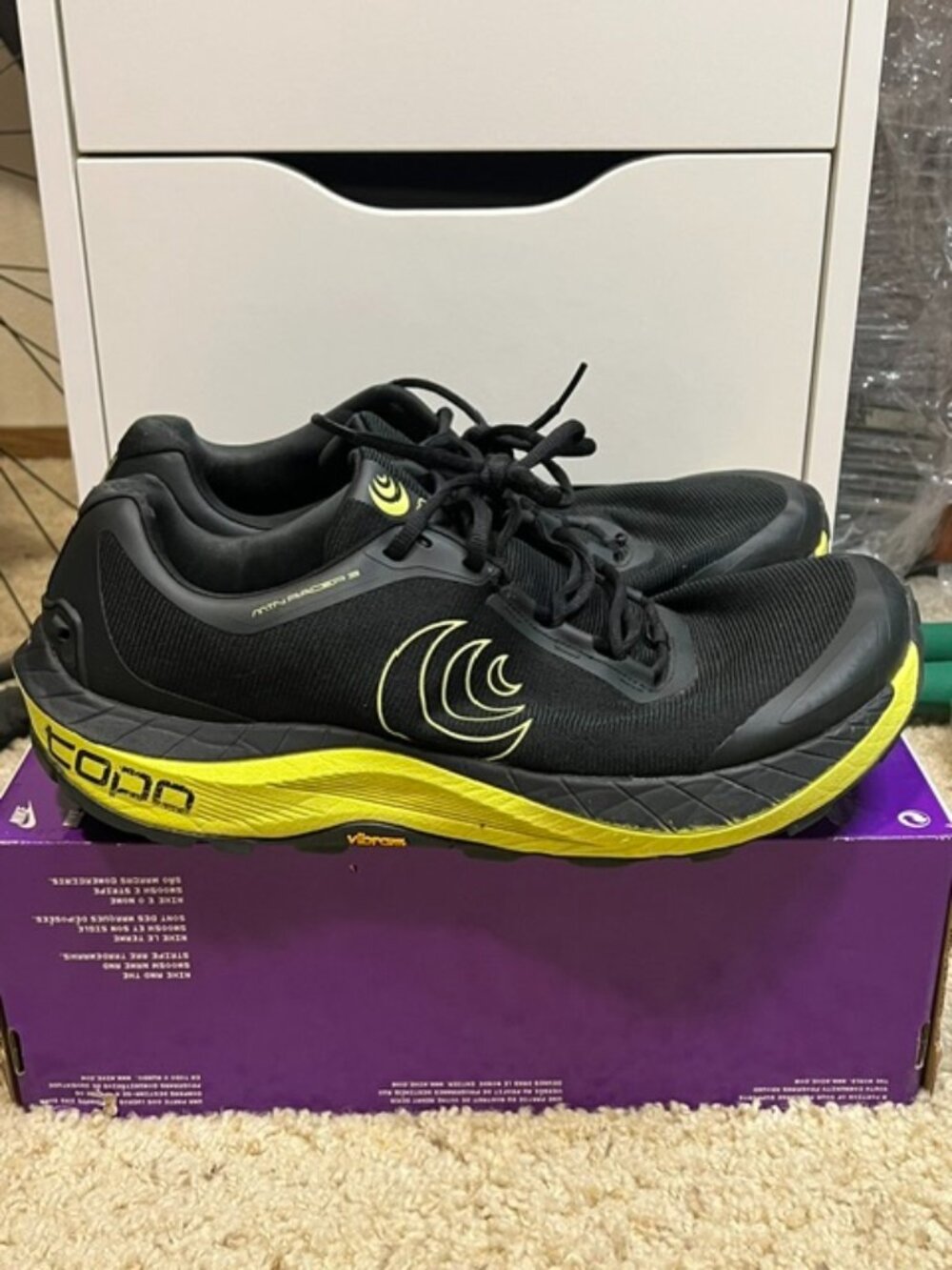 Topo Athletic Men Black Highlighter Yellow Mtn Racer 3 Shoes Size 12 Worn
